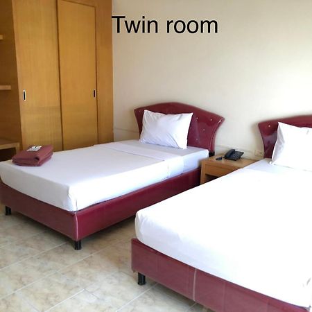 Pearl Place Hotel 핫야이 외부 사진