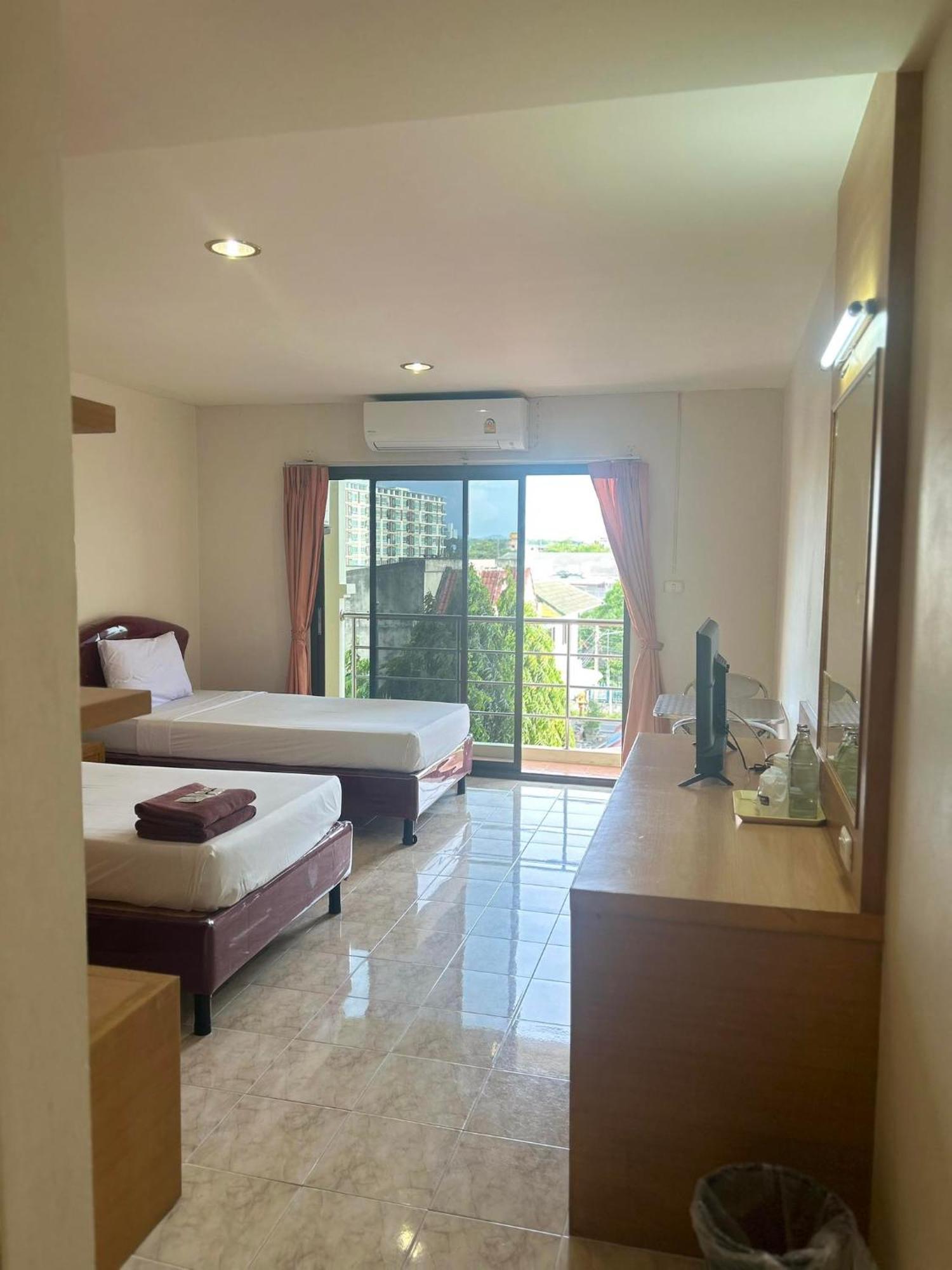 Pearl Place Hotel 핫야이 외부 사진